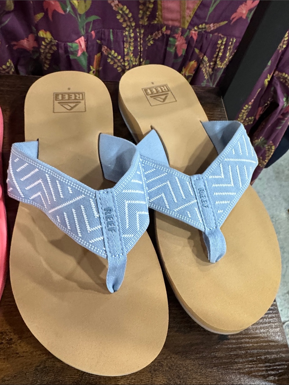 Reef Women’s Light Blue Patterned Thong Sandals